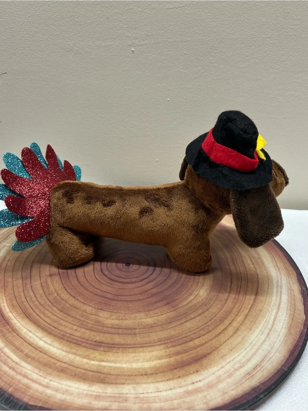 DanDee Collectors Thanksgiving Dachshund Wiener Dog Plush Pilgrim Turkey Gobble